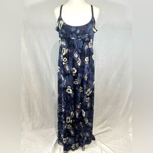 Elle blue and white floral maxi sundress with lace cross back straps size medium
